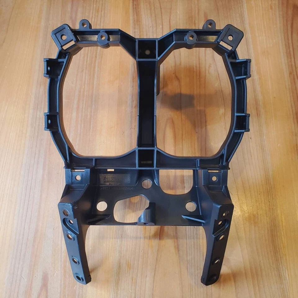 YAMAHA Genuine Super Tenere XT1200Z HEADLIGHT WINDSHIELD STAY 23P-28356-01-00 - Изображение 3 из 4