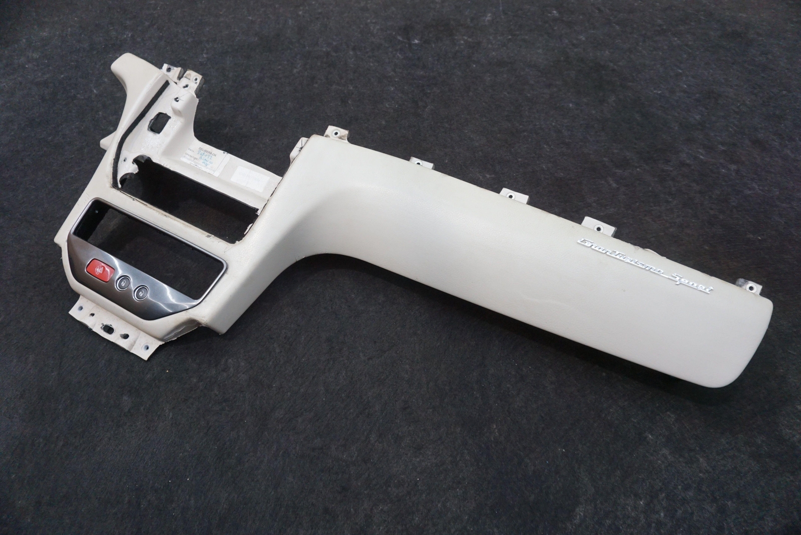 Front Dashboard Center Trim Panel 69899500 Maserati GranTurismo S 2008-16 *Note