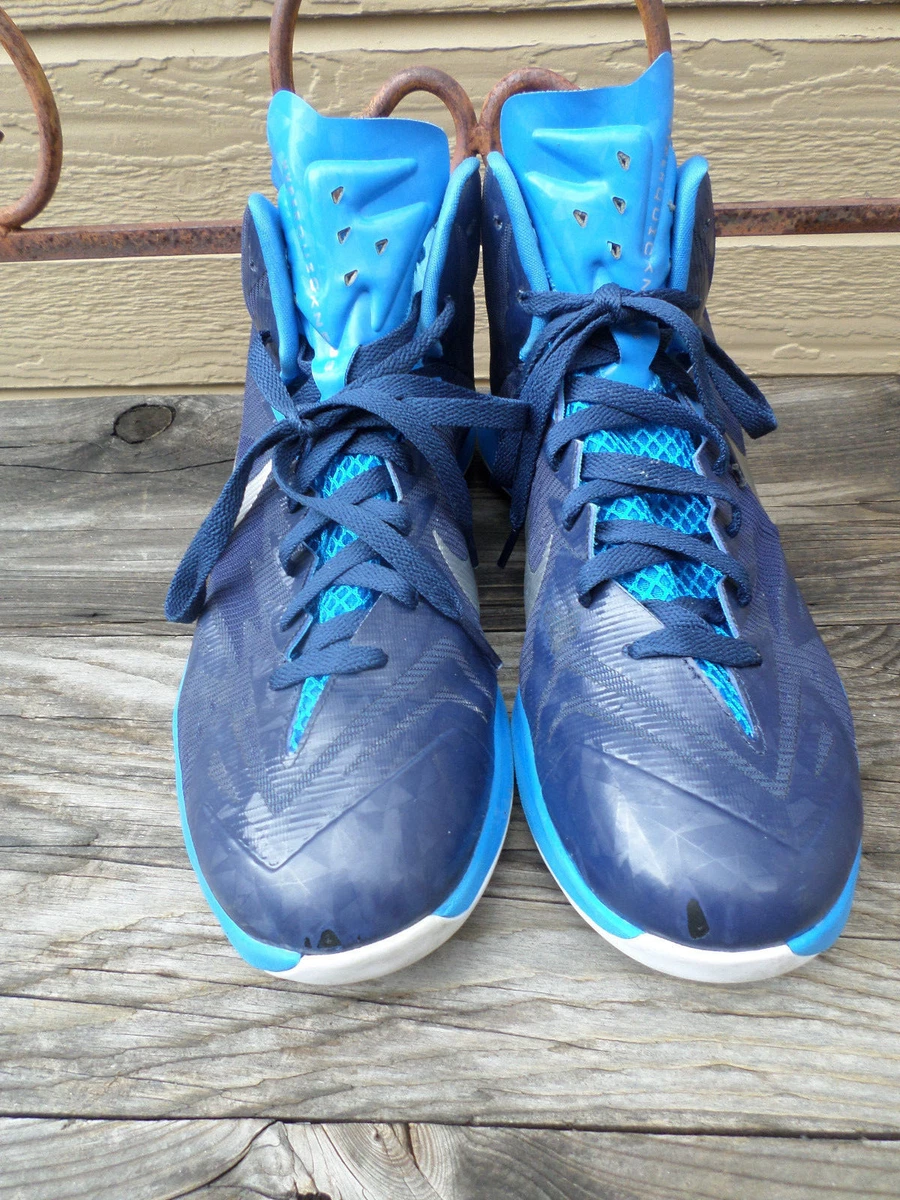 Navy blue shop basketball shoes nike