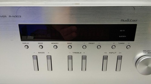 Yamaha R-N303 Network Stereo Receiver Good Condition Used w/Accessories - Picture 2 of 7