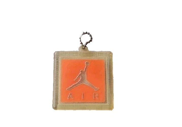 Nike Sports Key Chains, Rings & Cases for Men