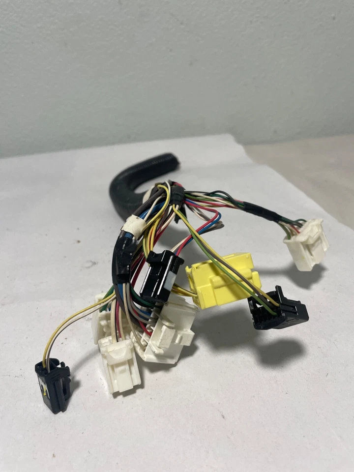 2009-2010 Pontiac vibe Multi Turn Signal Connector Plug Harness Clips switch - Imagem 4 de 4