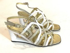 Keilabsatz Sandalen Leder weiß, gold - EdmondK - Größe 38