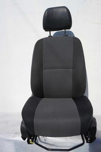 Mercedes Sprinter W906 VW Crafter Sitz Fahrersitz Vorne Links LIMA -13467-