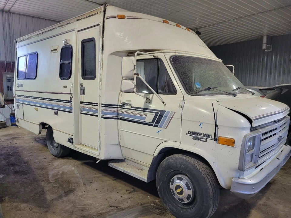 Capó excluyendo 30 HD para camioneta Chevrolet 30 83-96 2067599 Foto 3 de 4