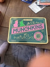 2025 WICKED Dunkin’ Donuts Exclusive Munchkin TIN BOX Pink Green