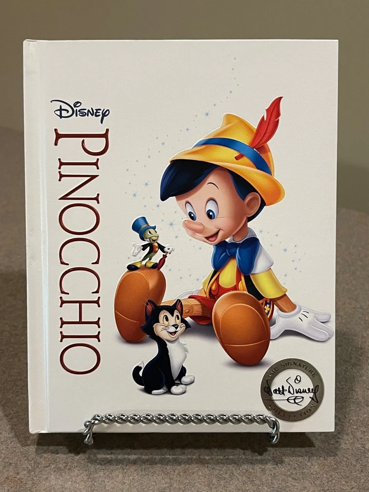 Disney's Pinocchio (Target Exclusive) (Blu-ray + DVD 1940) Digibook - Image 2 of 4