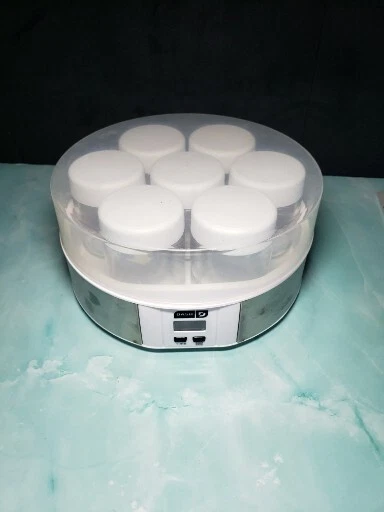 Dash 7 discount yogurt maker