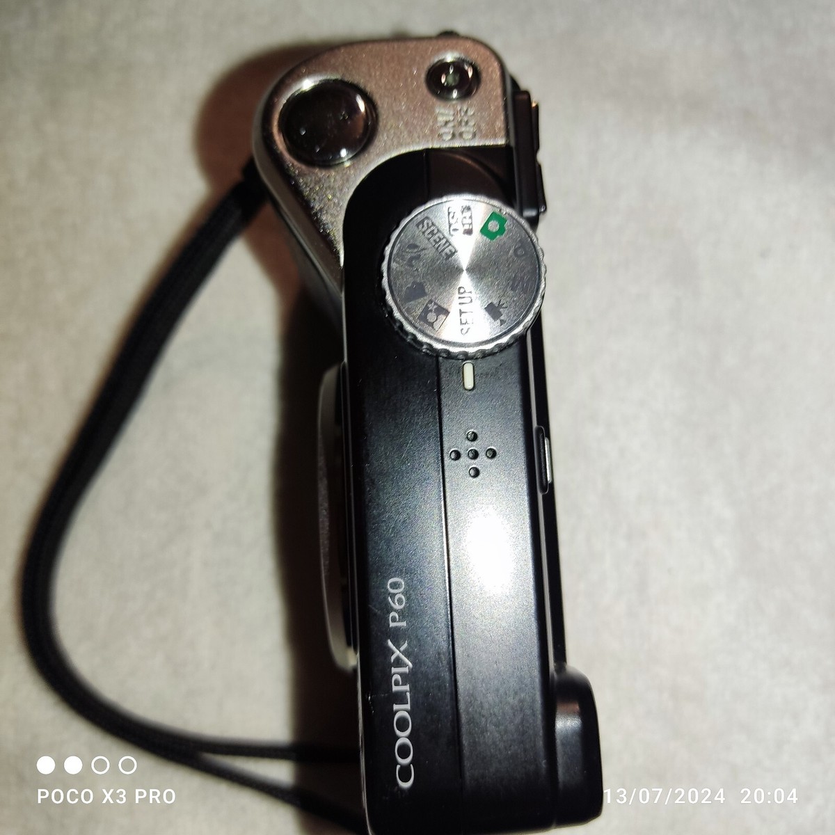 Nikon COOLPIX P60 8.1MP Digital Camera 2.5