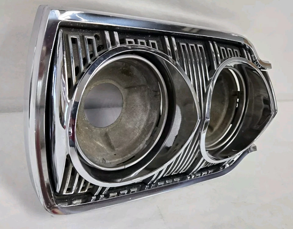 1965 道奇 Polara Monaco Rt 车头灯外壳和挡板 原始设备制造商 Mopar — 第 2/4 张图片