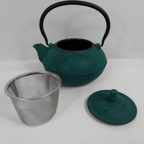 Cast Iron Teapot Tetsubin Japanese Tea Kettle 1.5 Liter Green Bamboo NEW - Picture 5 of 11