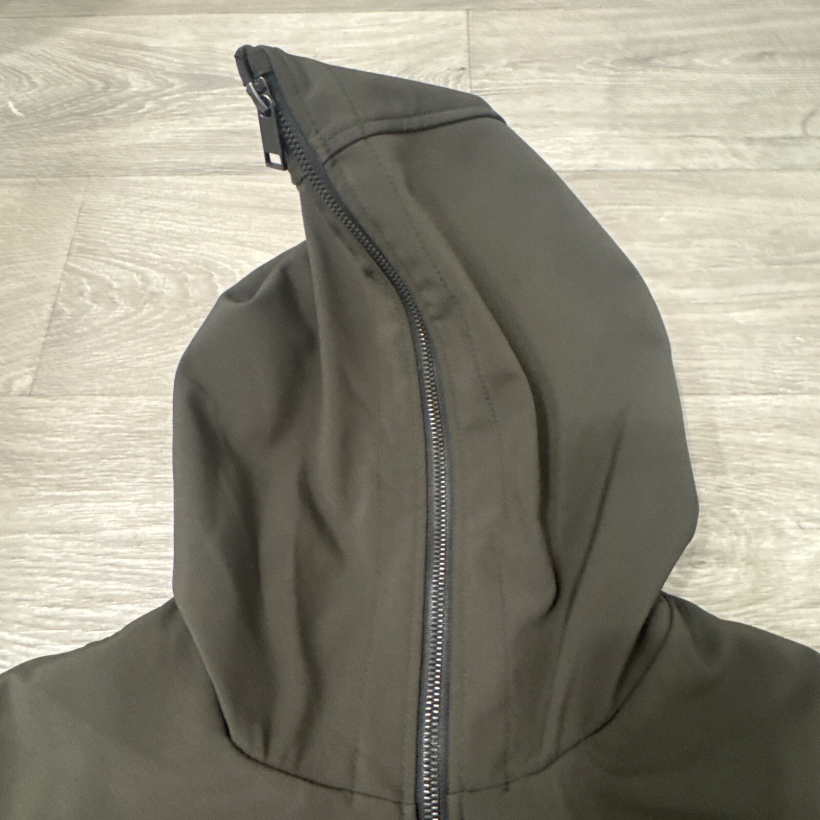 Below Zero By Rothschild Olive Softshell Zip Up J… - image 4