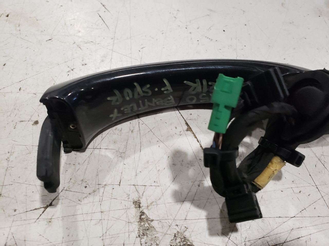 Bentley Flying Spur 2006 Front Right Door handle