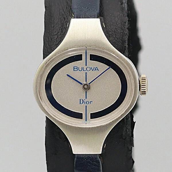 Montre femme Bulova x Dior 2 691379 550.06.38 cadran argenté remontage manuel Deadstock 