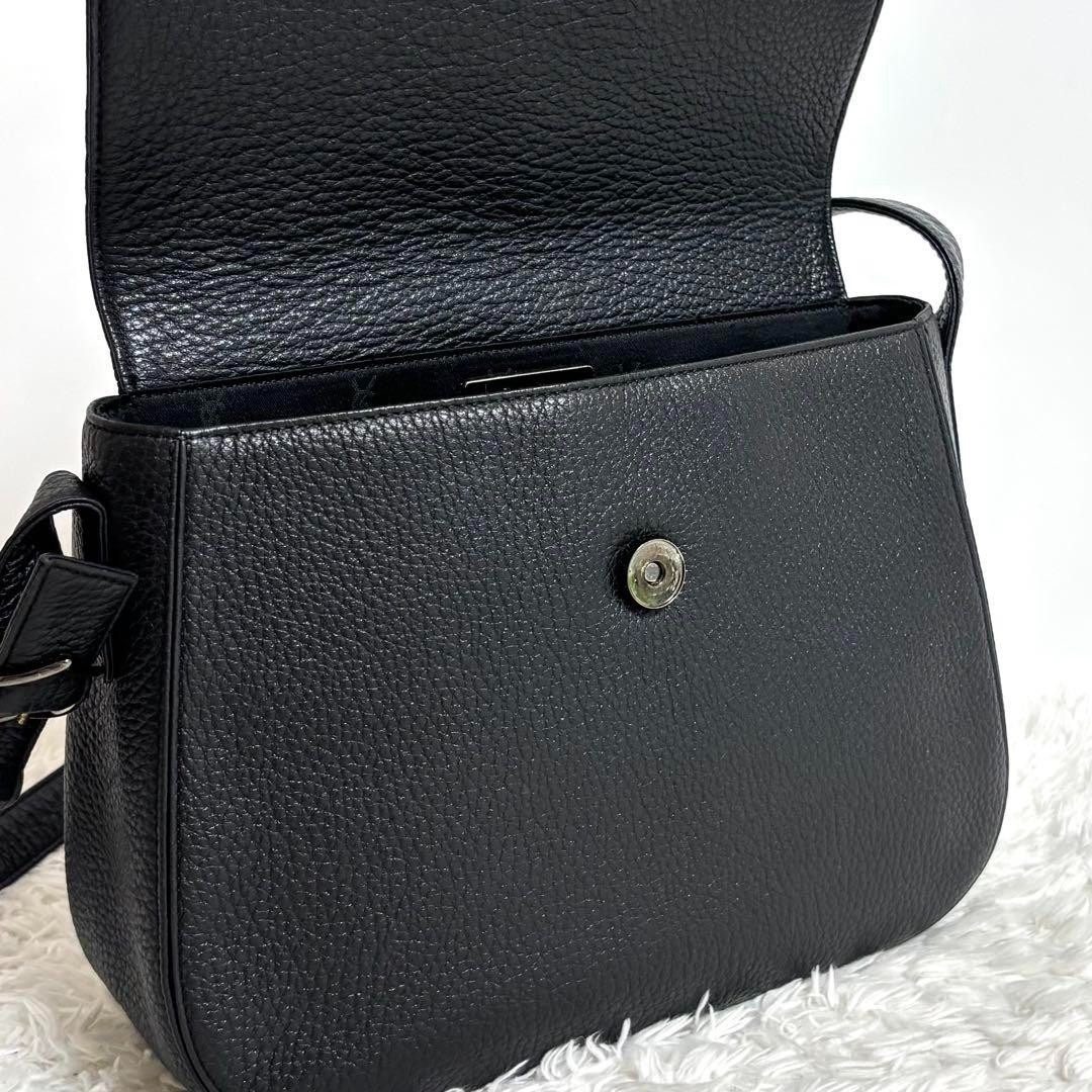 Borsa a tracolla Yves Saint Laurent cuore tracolla pelle nera usata ex+ originale JPN.