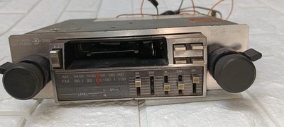 Roadstar RS-5600GX vintage car stereo and cassette player AM/FM radio
