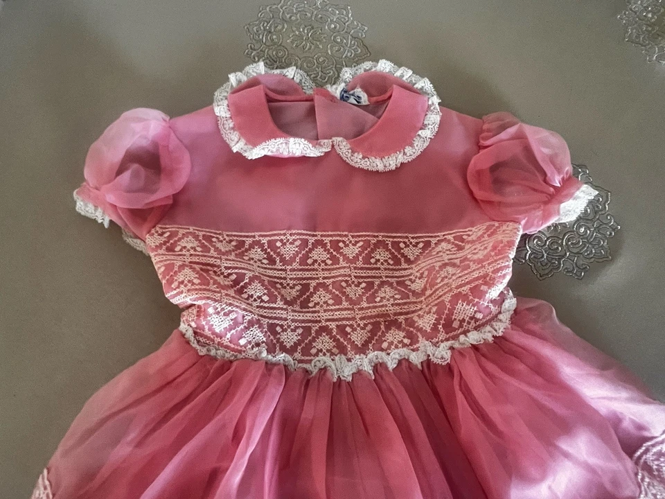 Vestido Vintage Tiny Town Togs Rosa Bordado Organza Niñas Pequeñas Foto 4 de 4