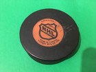 DETRIOT RED WINGS 1970'S  NHL Hockey Vintage Official Puck by Viceroy Canada — photo 2