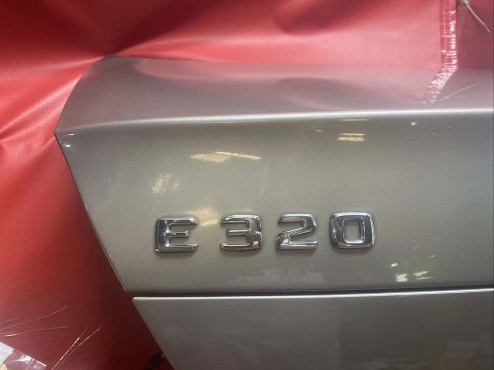 КРЫШКА БАГАЖНИКА MERCEDES BENZ E350 2003 2004 2005 2006 W211 E КЛАССА E500 E320 E55 OEM - Изображение 2 из 4
