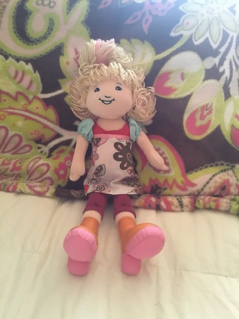 Groovy Girls Gwen Plush Manhattan Toys Doll Blonde Hair 13