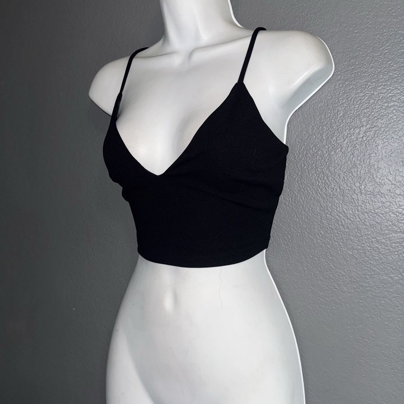 Windsor Deep V Black Spaghetti Strap Crop Top Womens size Small
