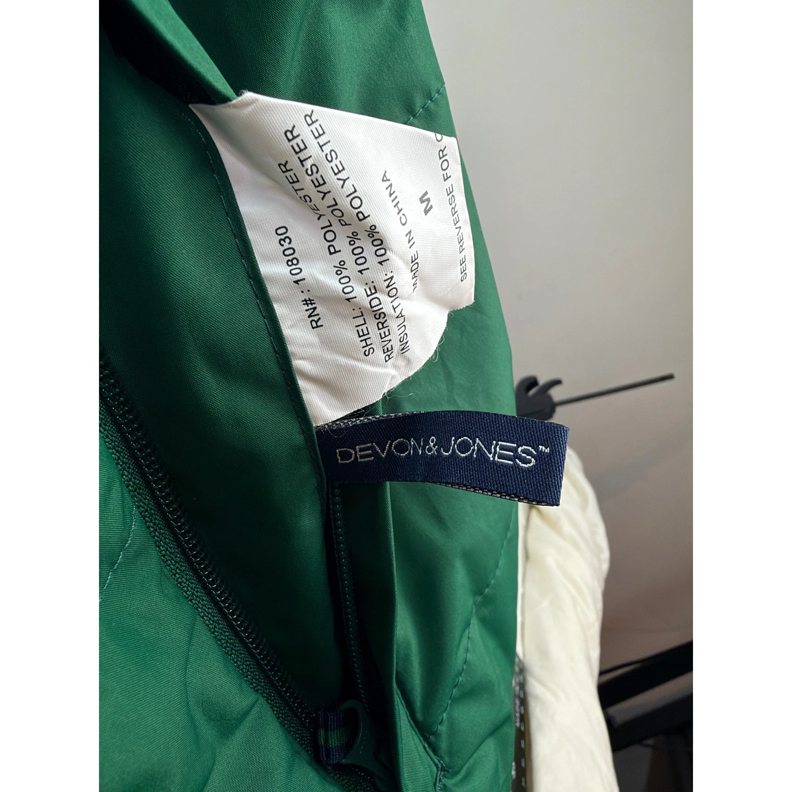 Devon & Jones Reversible Puffer Jacket Mens Medium Navy Green Cougars SF Logo EX - product detail image 4