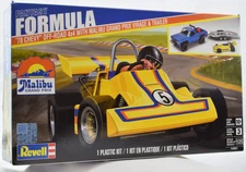 Revell ’78 Chevy Off-Road 4x4 W/ Malibu Grand Prix Virage & Trailer  1/25 14581