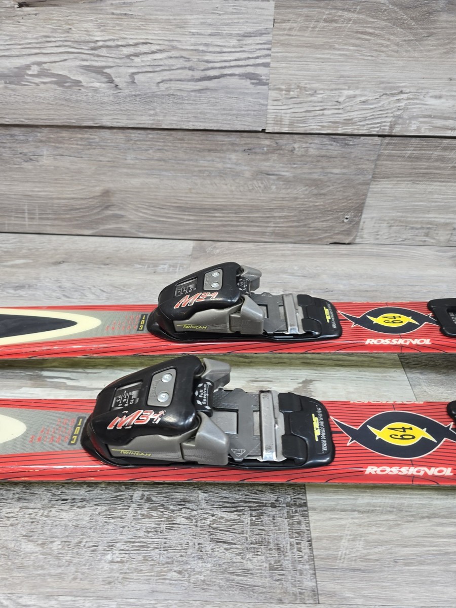 Rossignol Cut 148 cm 10.4 Skis With Marker M34 Bindings Red Yellow