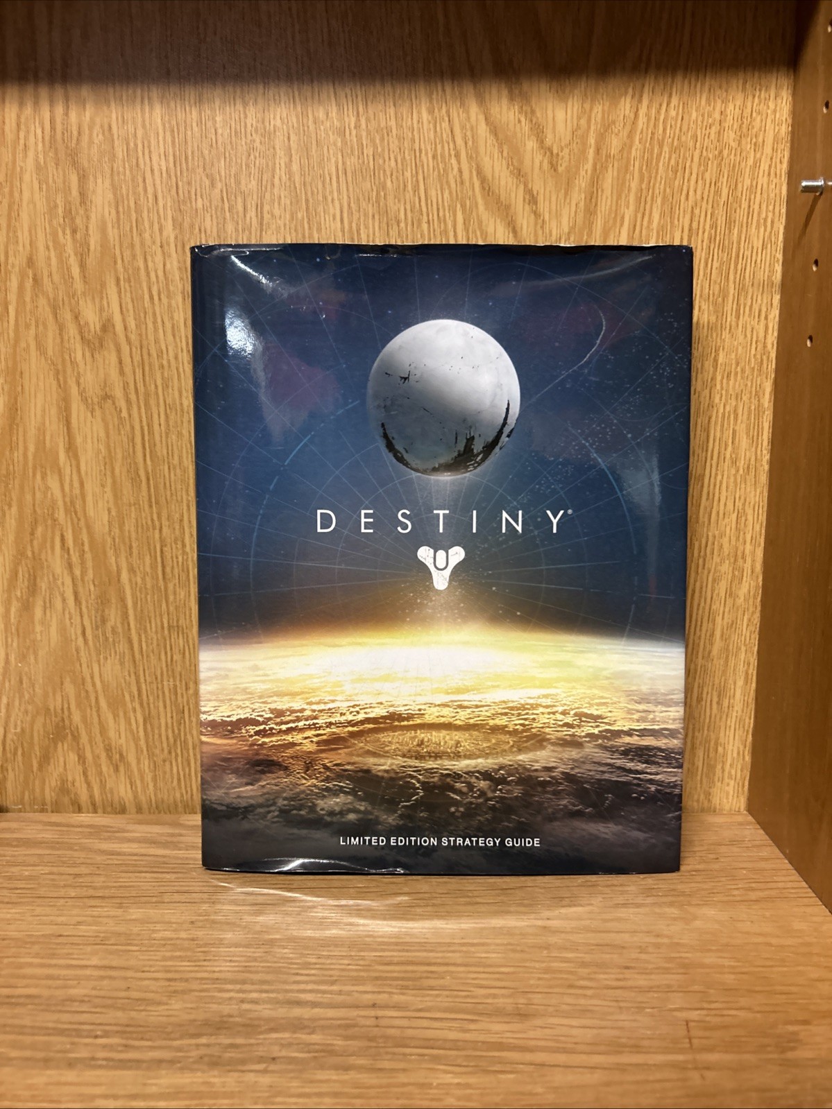 Destiny Limited Edition Strategy Guide, BradyGames (7F)