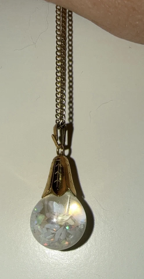 Floating Opal Necklace Pendant Vintage Style, Australian Opal, Kyocera Mix - Image 4 of 4