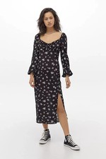 UO Narrated Black Midi Dress Sz M Womens Iris Floral Long Sleeve Sweetheart Neck