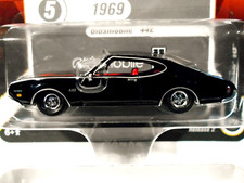 1969 Oldsmobile 442 W-30 164 Scale Limited Edition Diecast Model
