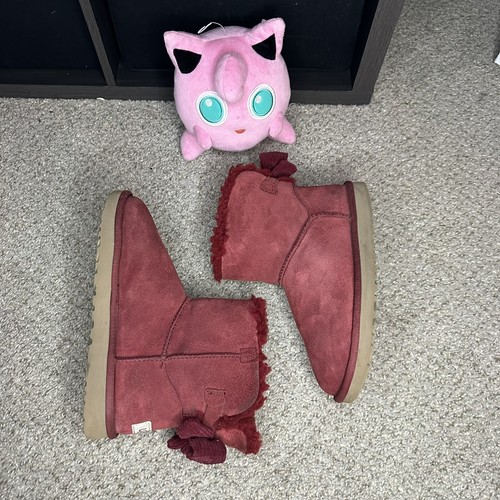 UGG Mini Bailey Cord Schleife rot Wildleder Fell Stiefel Damengröße 7 - Bild 5 von 7