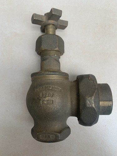 Champion 300 Brass 150 PSI Cross Handle Angle Valve 3/4 IPS in.