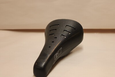 Vintage GT BMX 2188 Viscount Old School Freestyle Black Plastic