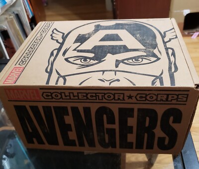 Funko Marvel First Collector Corps Box AVENGERS Size L T Shirt. HULKBUSTER POP!
