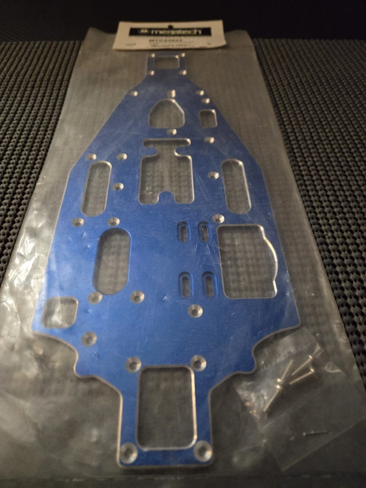 Megatech Aluminum Main Chassis For Traxxas Nitro 4Tec 3.3 Pro .15 2.5 2.5R TRX - Image 3 of 4