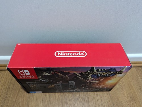 Nintendo Switch Monster Hunter Rise Limited Edition Console +Matching Controller - Picture 8 of 13
