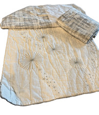 POTERRY BARN KIDS CRIB QUILTED WITH CRIB SKIRT NWOT ONE DRAPE PANEL INCLUDED