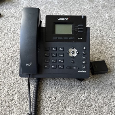 Yealink SIP-T40G IP Phone + power cord + ethernet cable