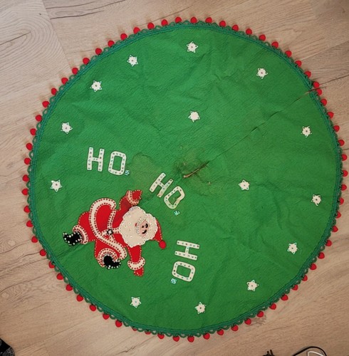 Vintage Red Felt 36” Round Bucilla Christmas Tree Skirt Finished Santa Claus pom
