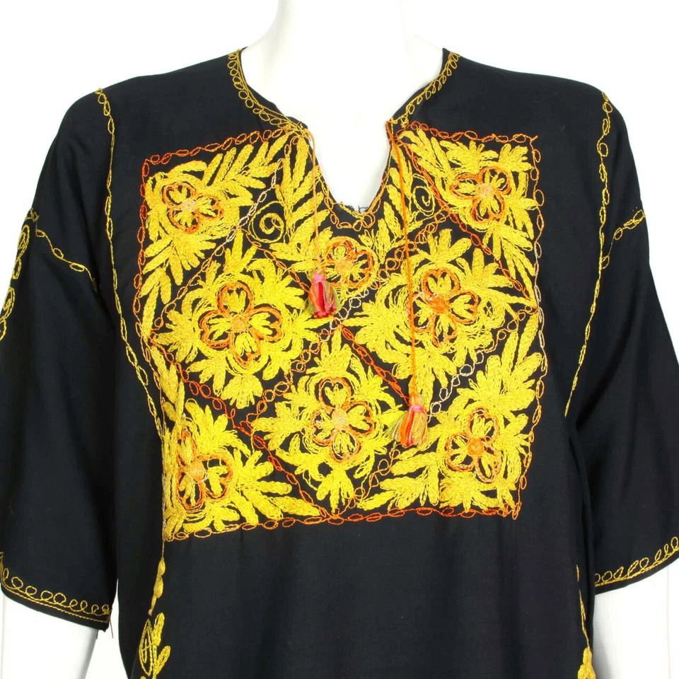 Top túnica negra mexicana vintage bordada floral diseño amarillo naranja talla L 030 Foto 2 de 4