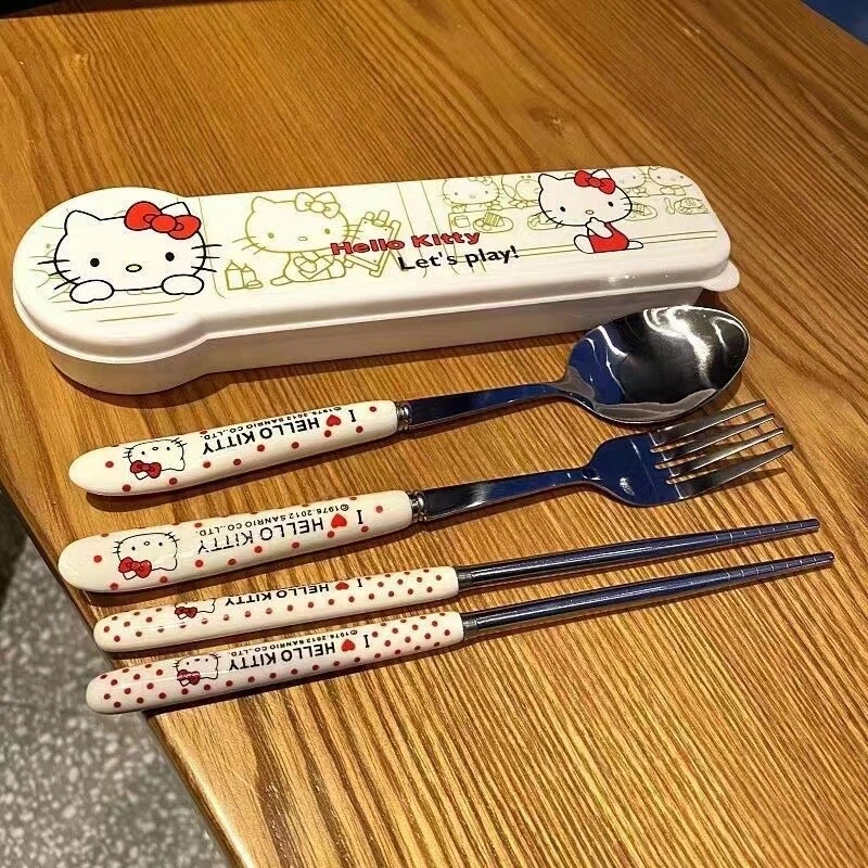 Hello Kitty フォークとナイフセット HELLO KITTY Bamboo Lunch Plate with Fork and Cutter – Handmade in