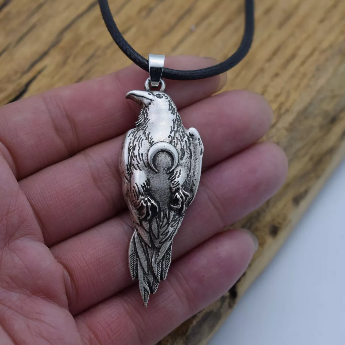Crow Pendant Necklace Punk Bird Raven Pendant Gothic Vintage Necklace Jewelry