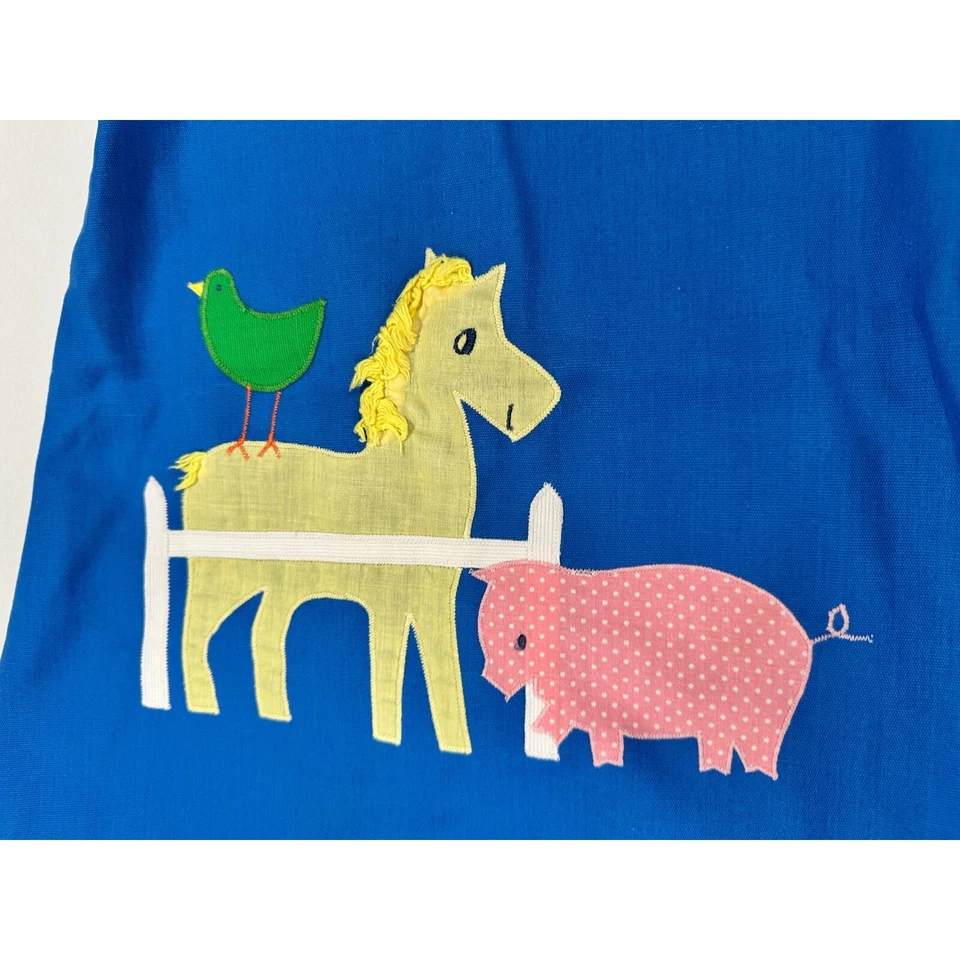 Top con apliques Fantasia Too animales de granja azul sin mangas niñas talla 4T Foto 2 de 4