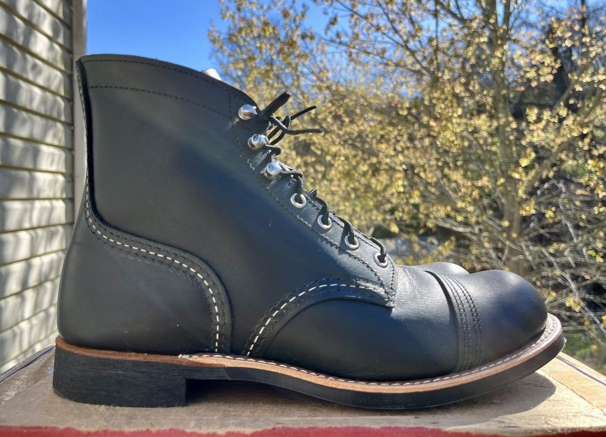 RED WING IRON RANGER BOOTS 8084 SIZE 8.5 BLACK HARNESS *WORN ONCE 