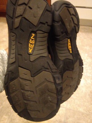 Keen Hiking Sandals Men display picture 2