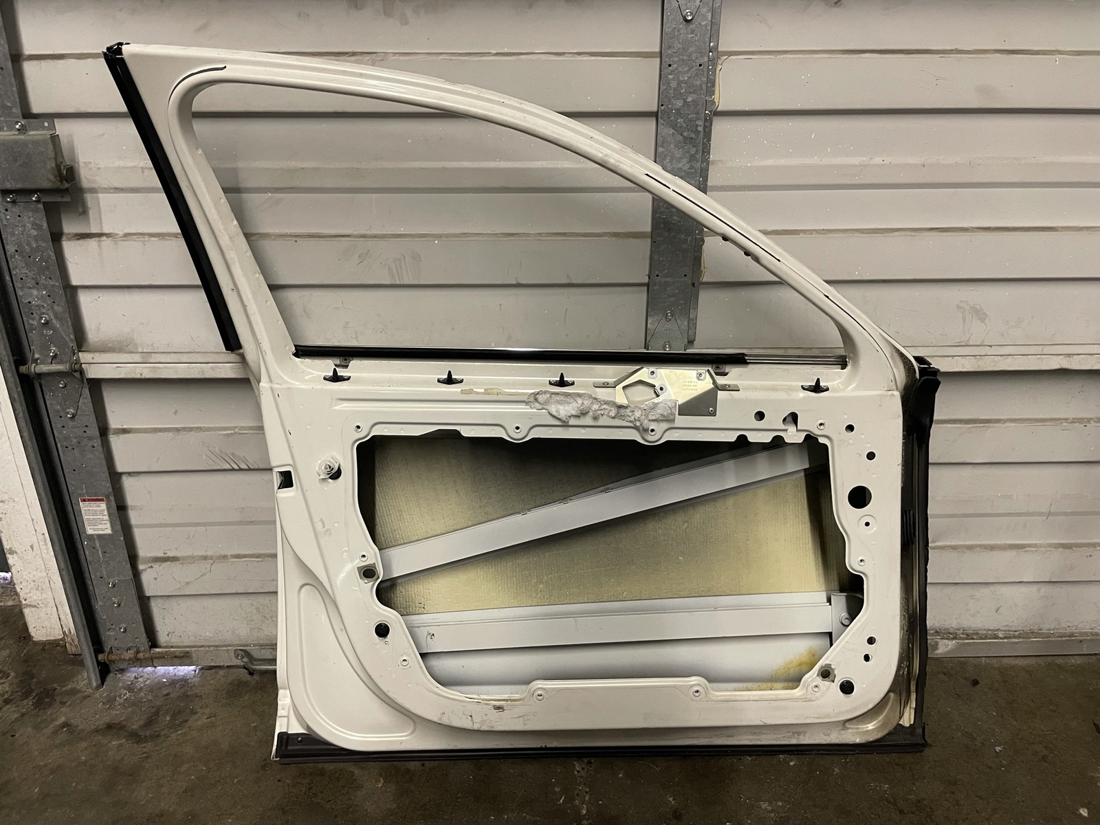06-13 Bentley Continental Flying Spur Front Left Door Shell NO DENTS Ghost White