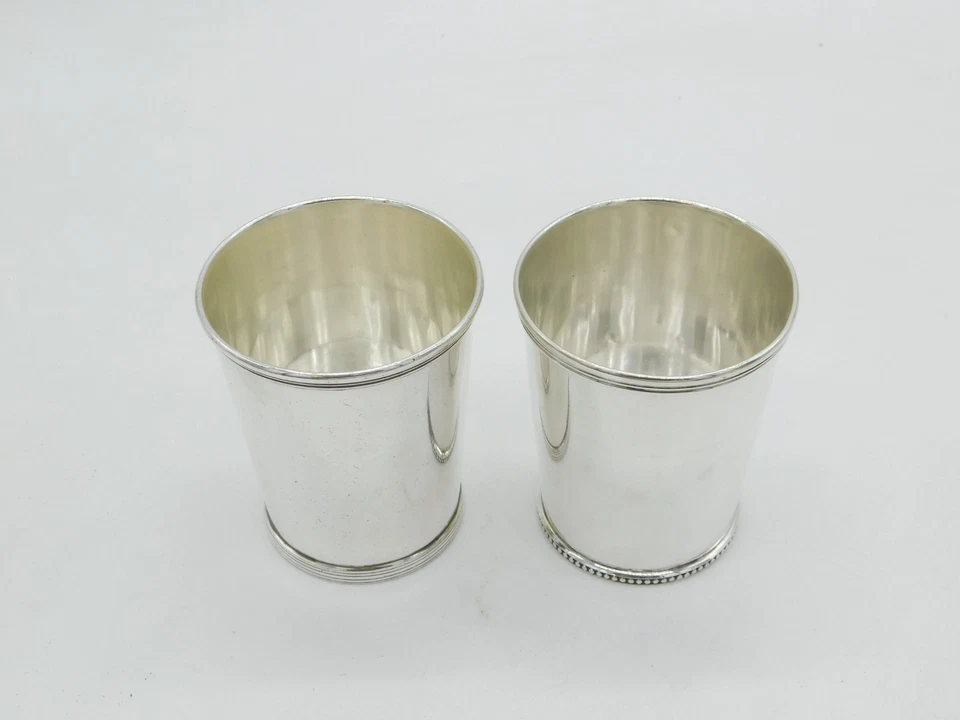 Par de vasos americanos de plata esterlina del siglo XVIII antiguos de Standish Barry Foto 2 de 4