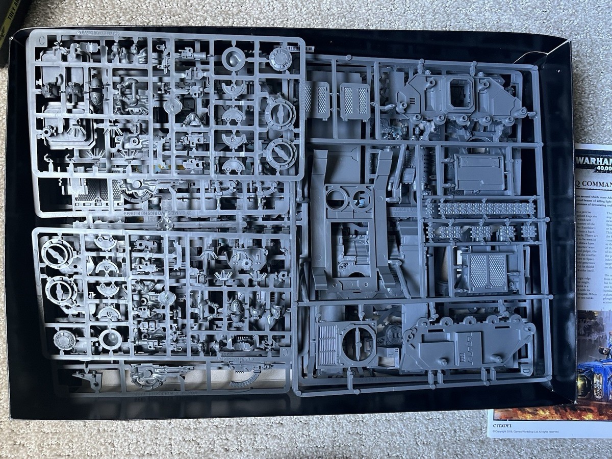Space Marine HQ Command Tanks, Warhammer World Exclusive